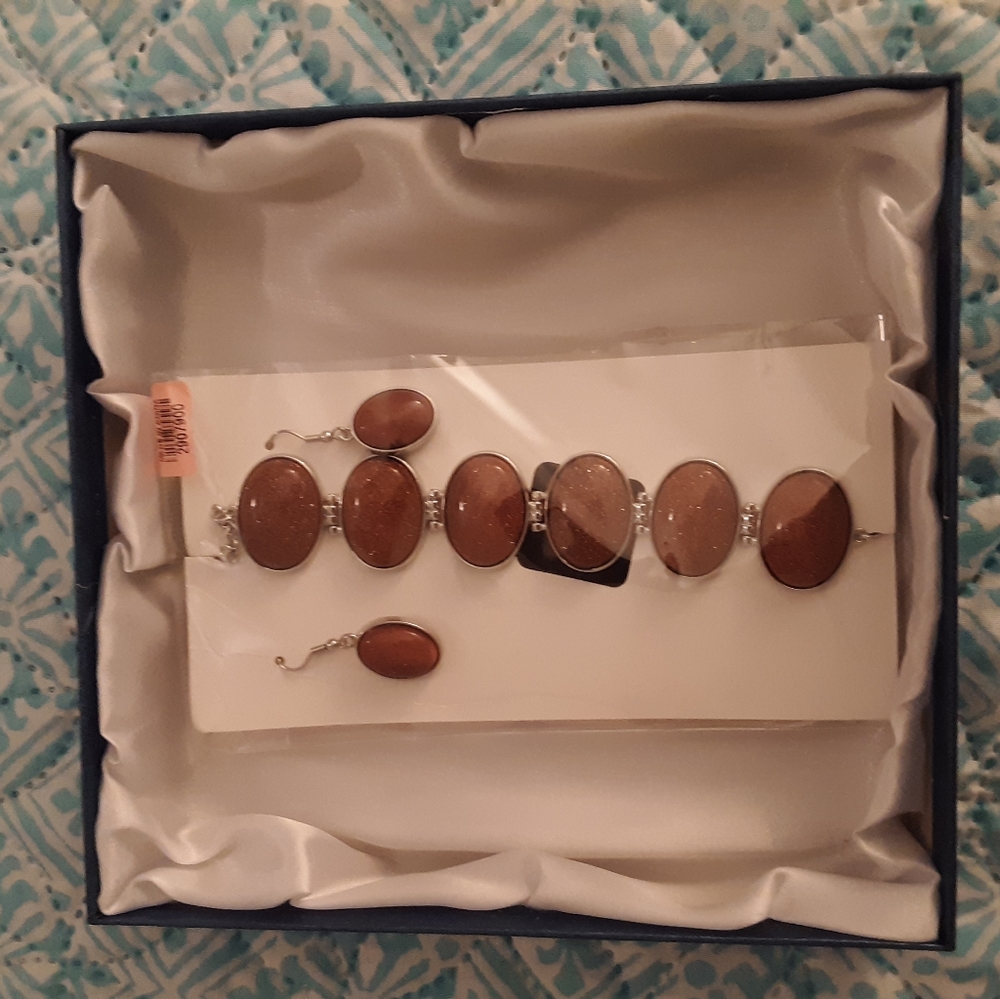 Bracelet & Earrings